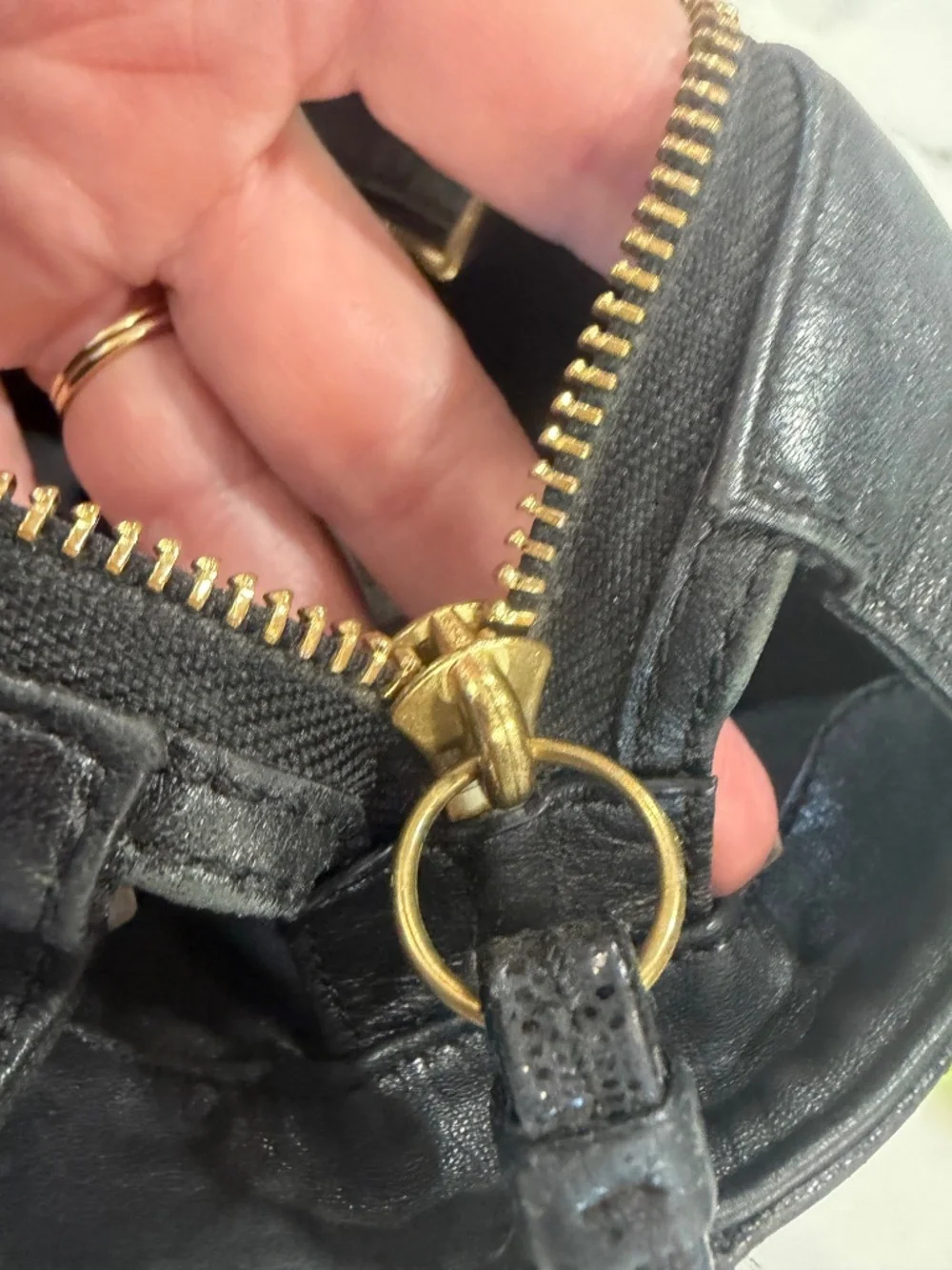 Vintage Coach Gallery Handbag